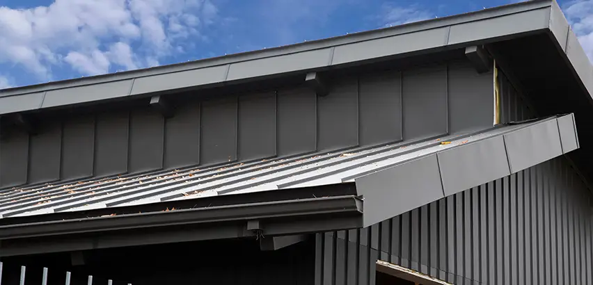 Professional Roof Eaves Installation Services in Kenosha, WI